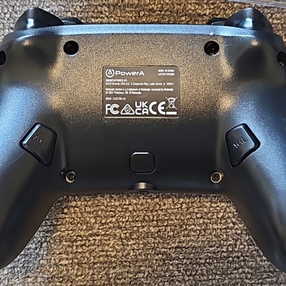 Enhanced wired controller Nintendo switch - Picture 4 of 4